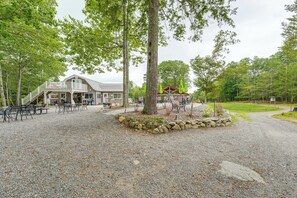 House (1 Bedroom) | Interior - 2 Mi to Marina & Beach: Frye Island Retreat! (Raymond)