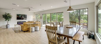 Private Dock: Waterfront Cedar Creek Lake Home