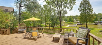 Private Dock: Waterfront Cedar Creek Lake Home