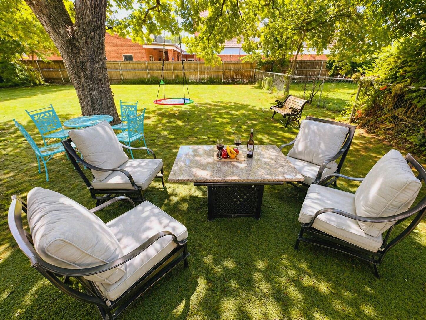 تناول الطعام بالخارج