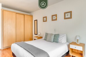 Apartemen | 2 kamar tidur dan internet