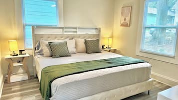 2 soverom, strykejern/-brett, reiseseng for barn og wi-fi (inkludert)