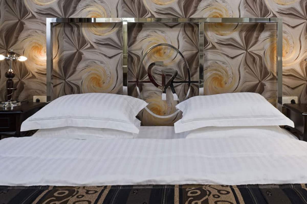 Superior Condo, Multiple Beds, Sea View, Sea Facing | In-room safe, individually decorated, individually furnished, desk