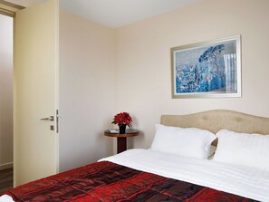 Premium Duplex, 2 Bedrooms, Terrace, Sea View | In-room safe, individually decorated, individually furnished, desk