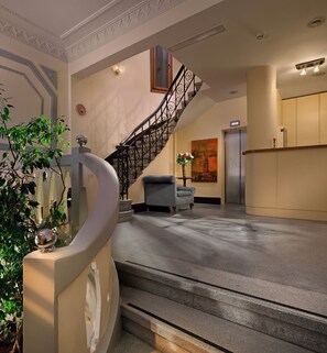 Reception - Galateia Residence (Istanbul)