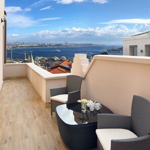 Superior Condo, Multiple Beds, Sea View, Sea Facing | Terrace/patio