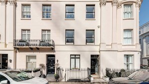 Unclassified image, 4 of 51, button - The Belgravia Mansion — Sleeps 12, Grand Estate (London)