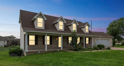 Oglesby Vacation Home 6 Bedroom Home