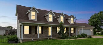 Oglesby Vacation Home 6 Bedroom Home