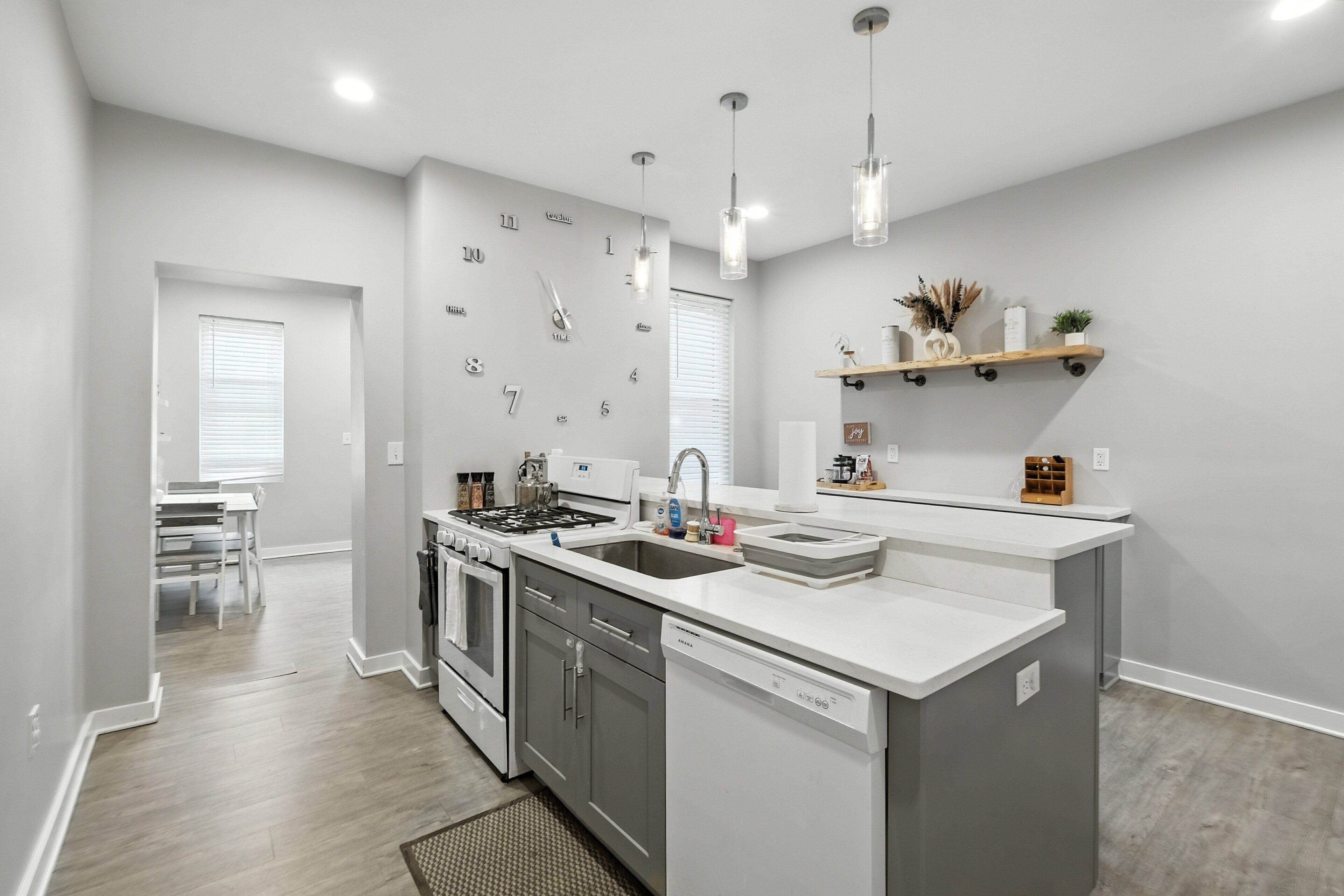 House, 3 Bedrooms | Dapur peribadi | Peti sejuk, ketuhar, pembancuh kopi/teh 