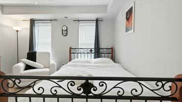 House, 3 Bedrooms | 3 bedrooms, desk, laptop workspace, cribs/infant beds