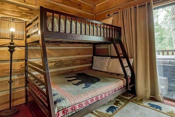 小屋, 4 间卧室 | 4 多间卧室、免费 WiFi