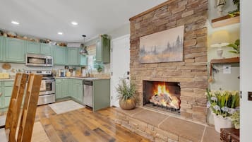 Ferienhaus, 3 Schlafzimmer | Eigene Küche | Wasserkocher mit Kaffee-/Teezubehör, Kühlschrank, Ofen, Toaster