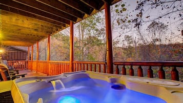 小屋, 4 间卧室 | 室外 SPA 浴缸