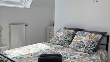 3 chambres, fer et planche Ă repasser, lit parapluie, Wi-Fi gratuit