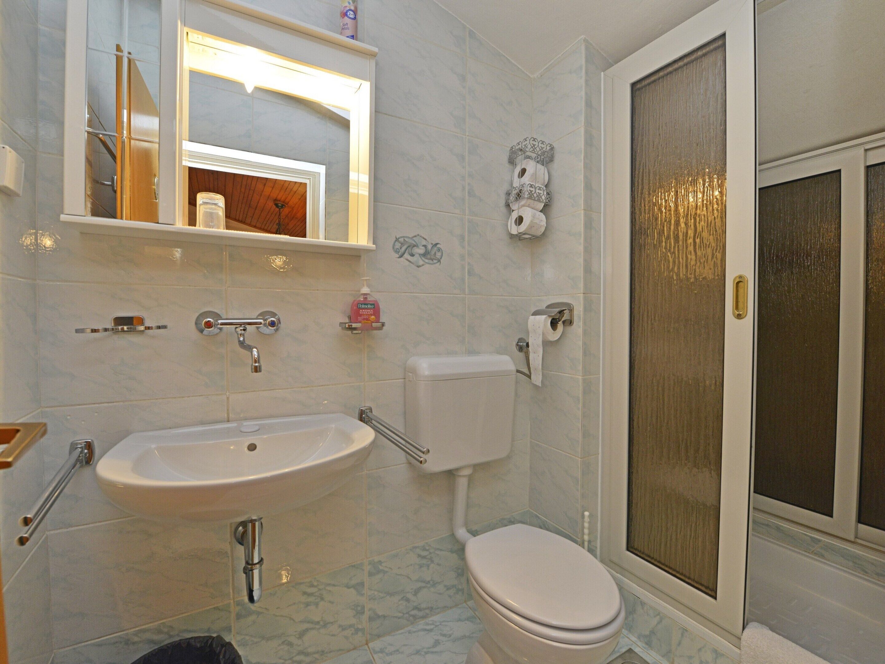 Apartment | Bathroom