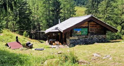 Mayen Praz dau Lauc Charme et nature 3 personnes