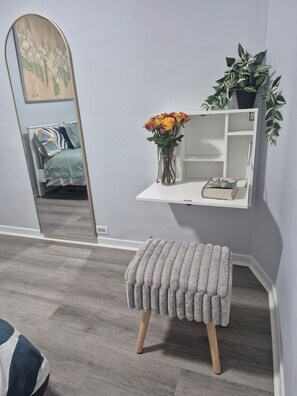 1 bedroom, Internet