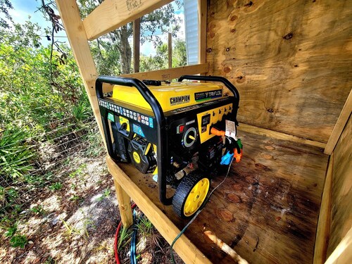 3-bedroom campground in charming River Ranch  with AC sleeps 8