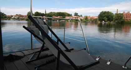 Hausboot Friedrich in Plau am See