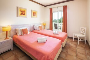 House | 3 bedrooms, iron/ironing board