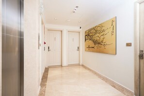 Exterior - Hanoi Ivory Hotel (Hoan Kiem)