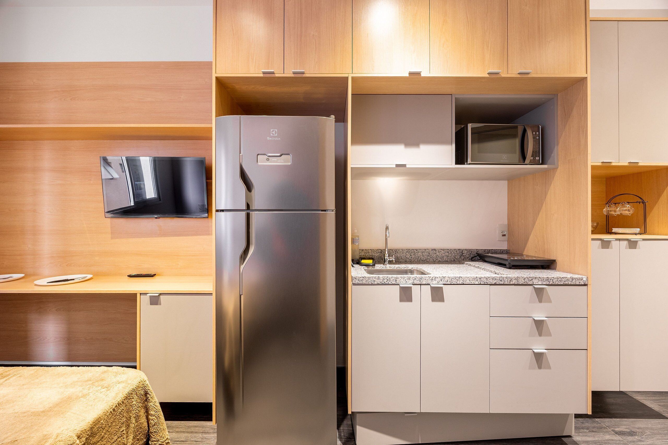 Fridge, microwave, coffee/tea maker, toaster