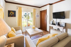 House | Living room
