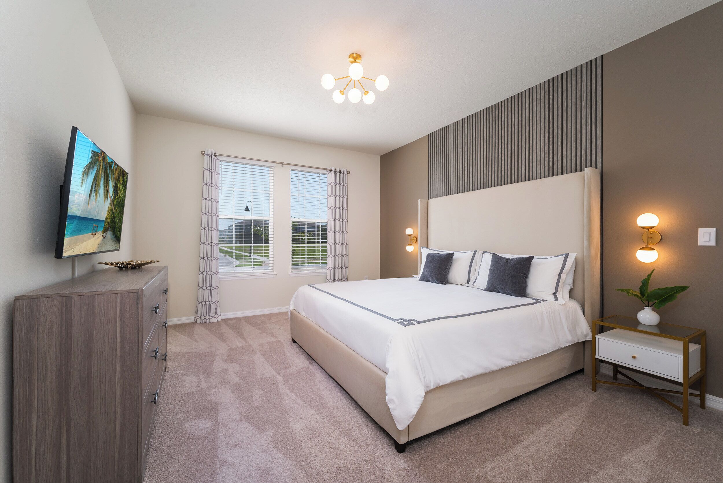 Iron/ironing board, free WiFi