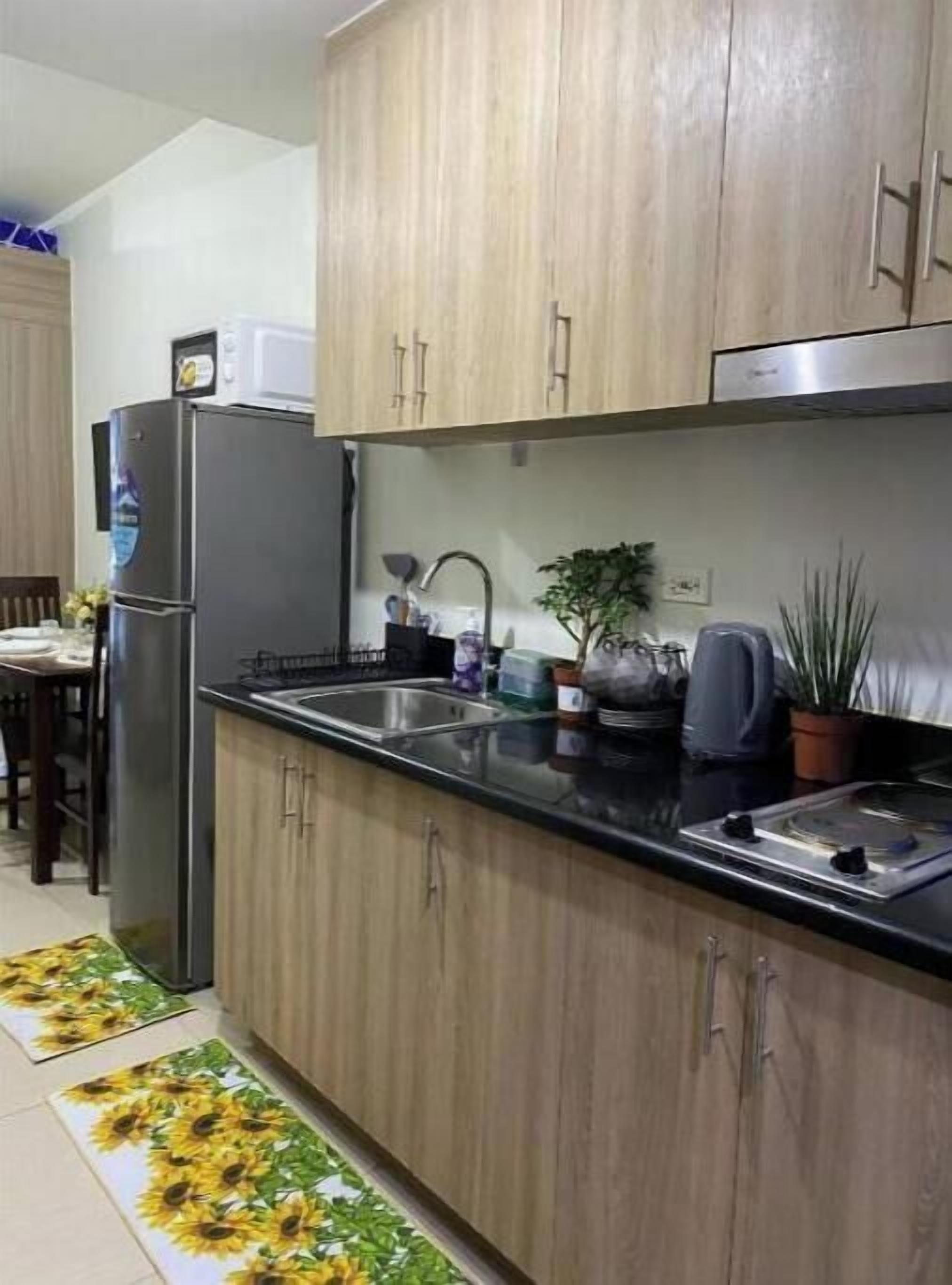 Microwave, stovetop