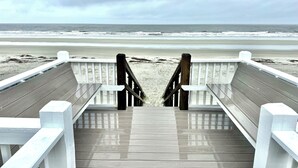 A wooden boardwalk leading to a beach with a cloudy sky. - Oceanfront w/ sandy beach all day! 4100sq ft. Retreat w/ Private walk, Pet’s ok! (Fripp Island)