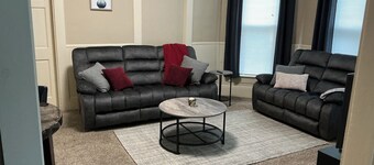 Cozy Columbus Apartment - 1 mile from Cummins HQ & Downtown