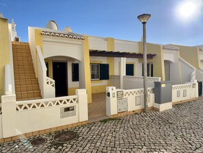House | Bahagian luar