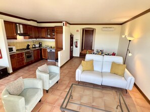 House | Living room