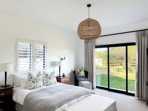 2 chambres, fer et planche Ă repasser, accĂšs Ă Internet, literie fournie