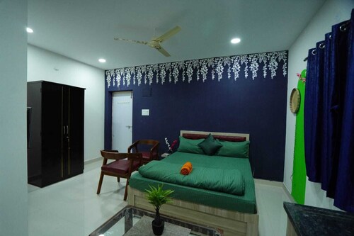 1RK serviced apartment in Hyderabad