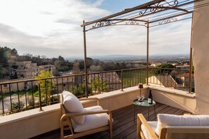 Double Room, Pool View | Terrace/patio