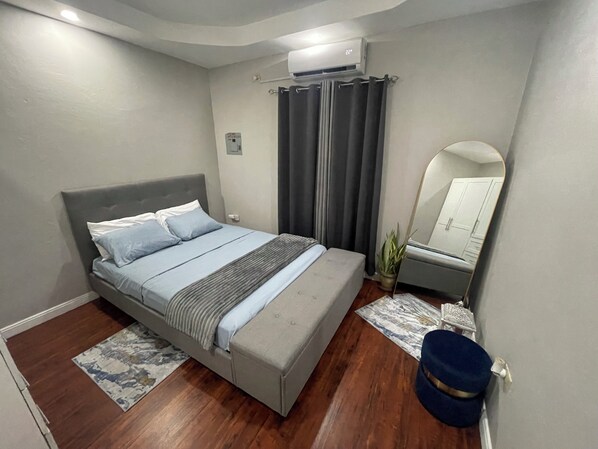 1 bedroom, iron/ironing board, free WiFi, bed sheets