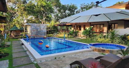 Farm Resort w/ Heated Jacuzzi near Tagaytay