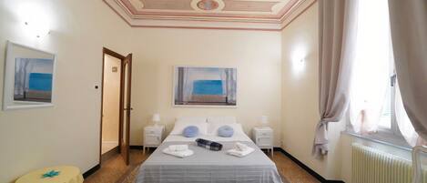 Blackout curtains, iron/ironing board, free WiFi