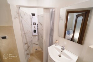 Superior Suite | Bathroom - Genova Principe Suite (Genova)