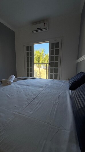 Dobbelt- eller tomannsrom – classic | Lydisolert og wi-fi (inkludert)