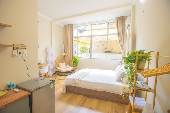 1 bedroom, WiFi, bed sheets