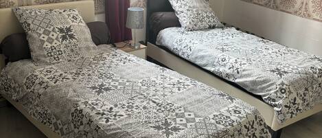 7 slaapkamers, wifi, beddengoed