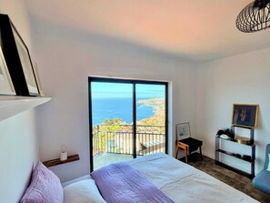 3 chambres, fer et planche à repasser, Wi-Fi, draps fournis
