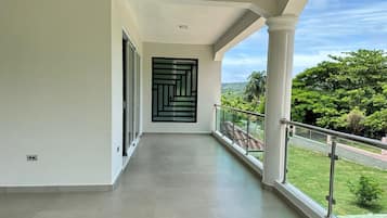 Ngoại thất