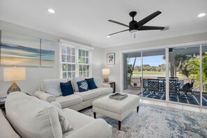 Smart TV - Close To Perfect
Tropical Elegance in the Heart of Key West Golf Club w/Pool (Key West)