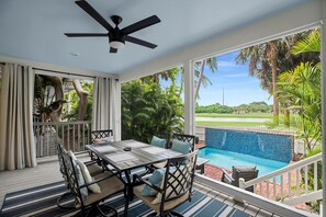 Outdoor dining - Close To Perfect
Tropical Elegance in the Heart of Key West Golf Club w/Pool (Key West)