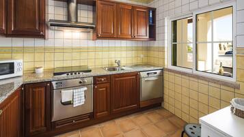 House | Private kitchen