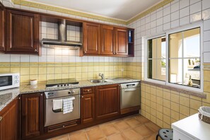 House | Private kitchen